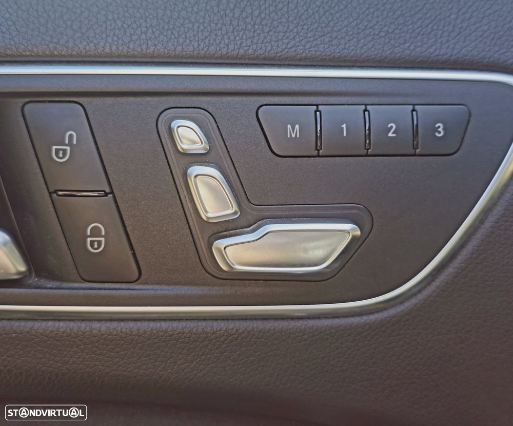 Mercedes-Benz A 45 AMG 4-Matic - 23