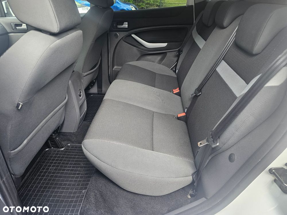 Ford Kuga 2.0 TDCi 4WD Titanium - 7