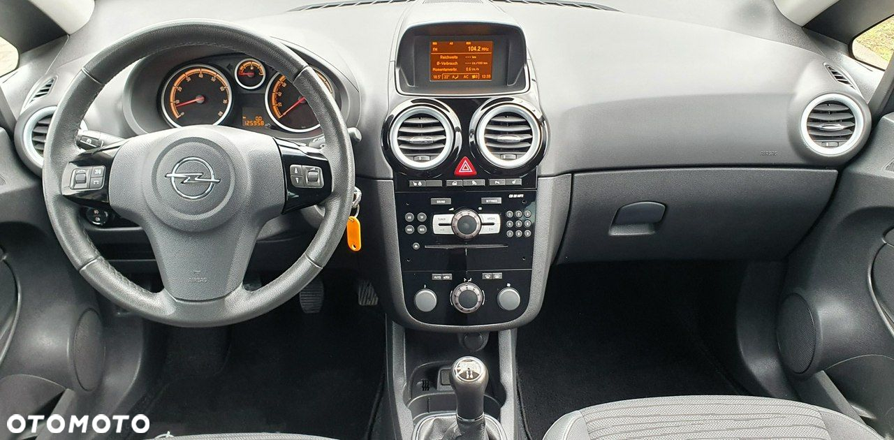 Opel Corsa - 8