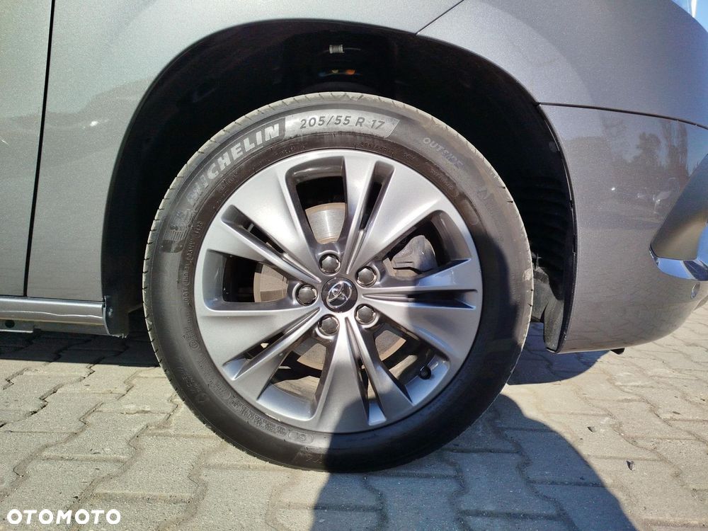 Toyota Proace City Verso 1.5 D-4D Family - 17