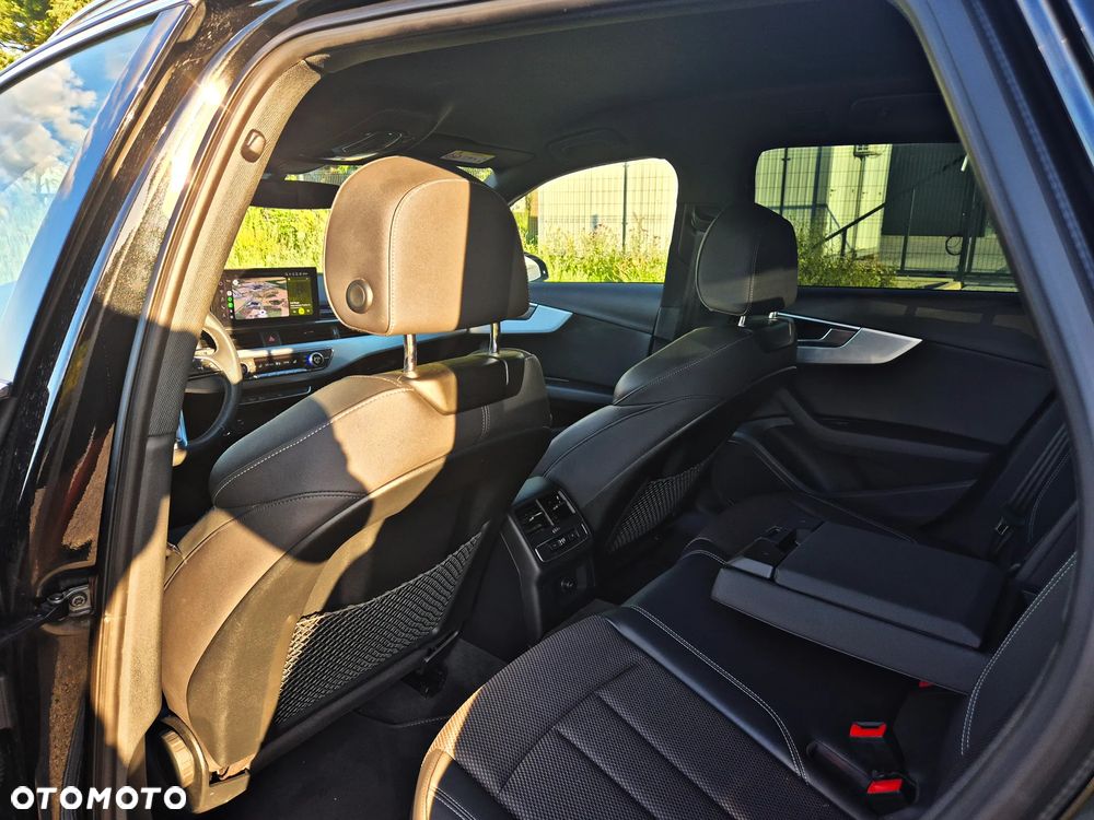 Audi A4 Avant 35 TFSI S tronic S line - 32