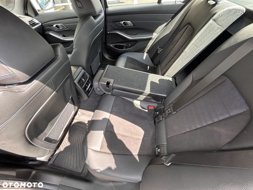 BMW Seria 3 - 20