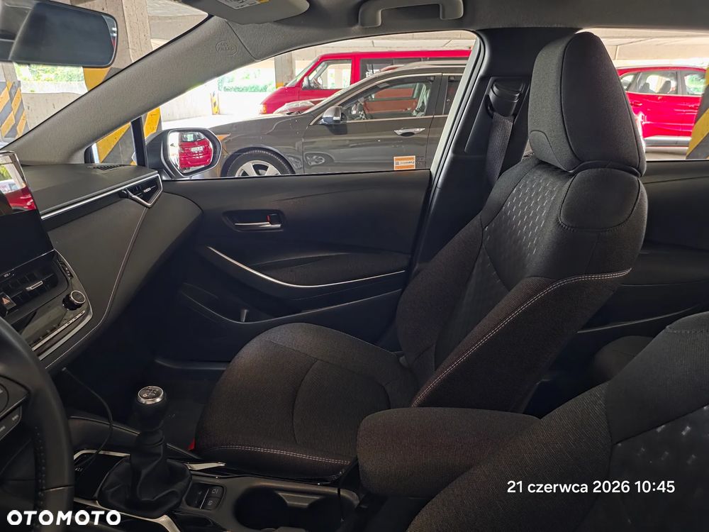 Toyota Corolla 1.5 Comfort - 22