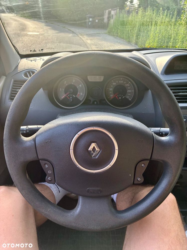 Renault Megane 1.5 dCi Confort Authentique - 6