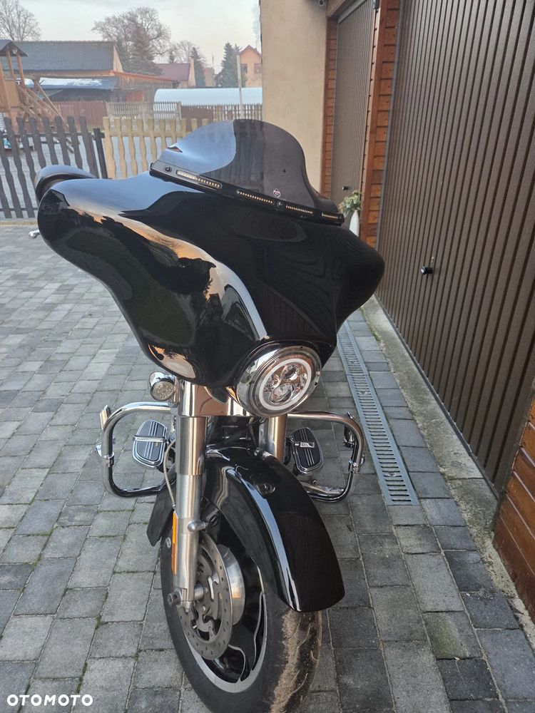 Harley-Davidson Touring Street Glide - 6