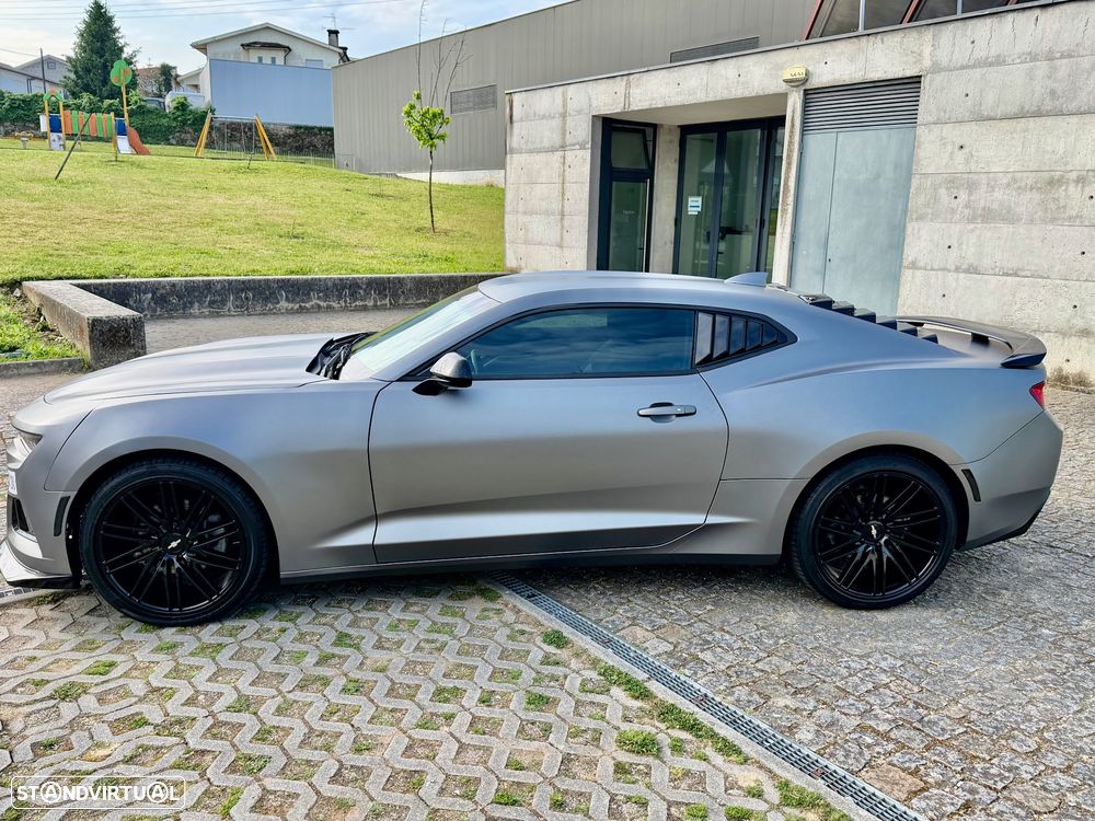 Chevrolet Camaro 2.0 Aut. - 29