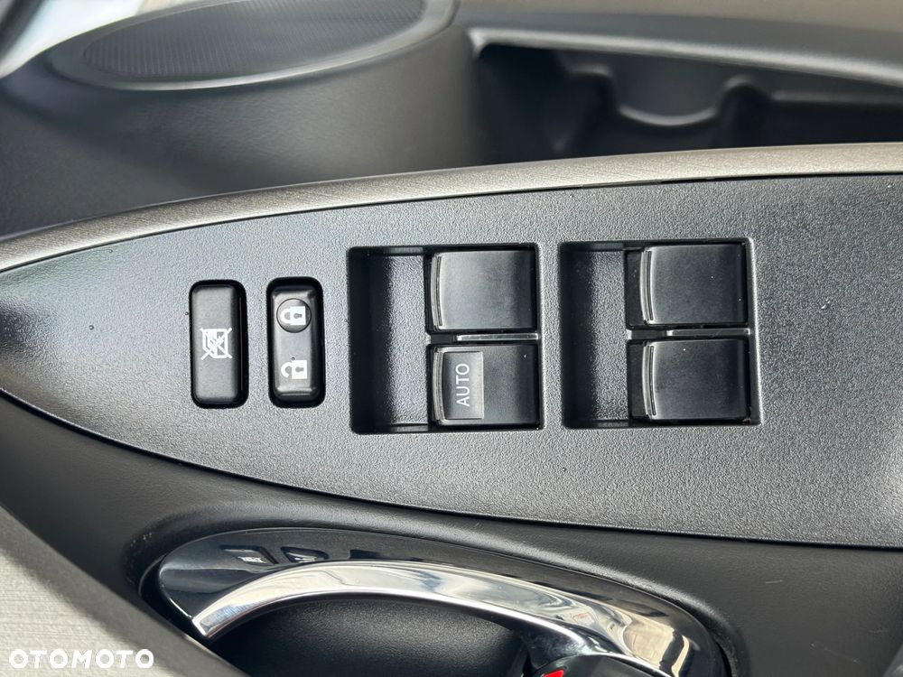 Toyota RAV4 2.0 4x4 Sol - 10