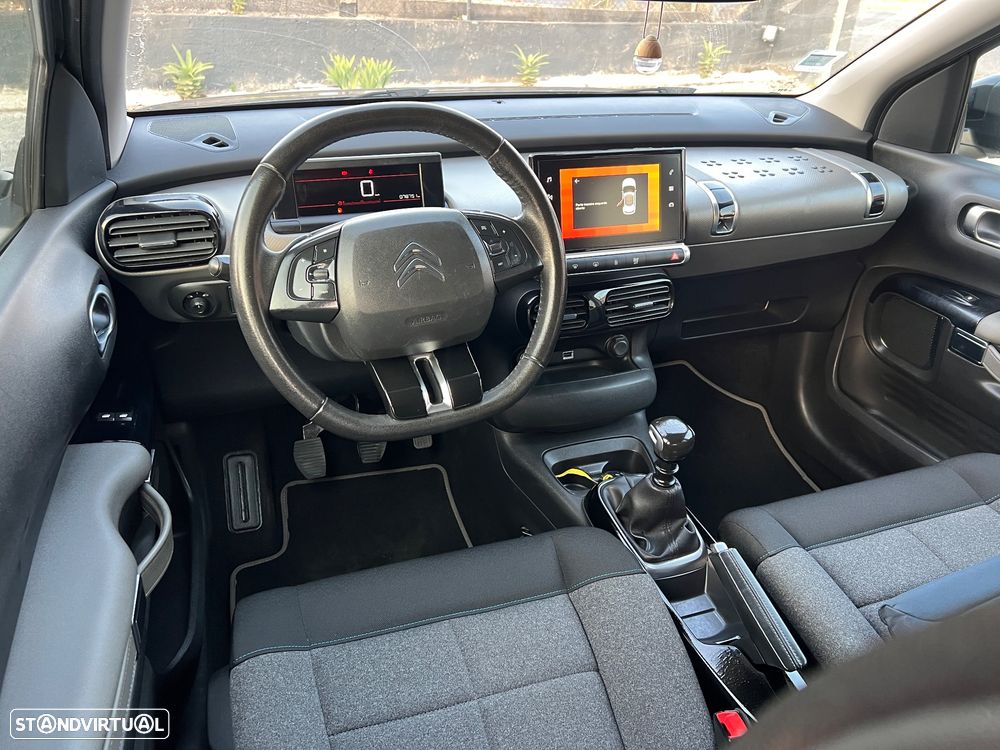 Citroën C4 Cactus 1.2 PureTech Shine Pack - 17