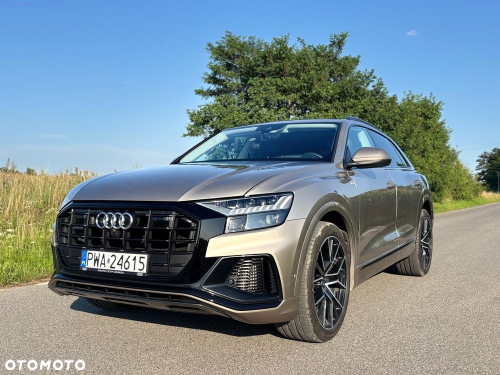 Audi Q8 55 TFSI mHEV Quattro Tiptronic - 1