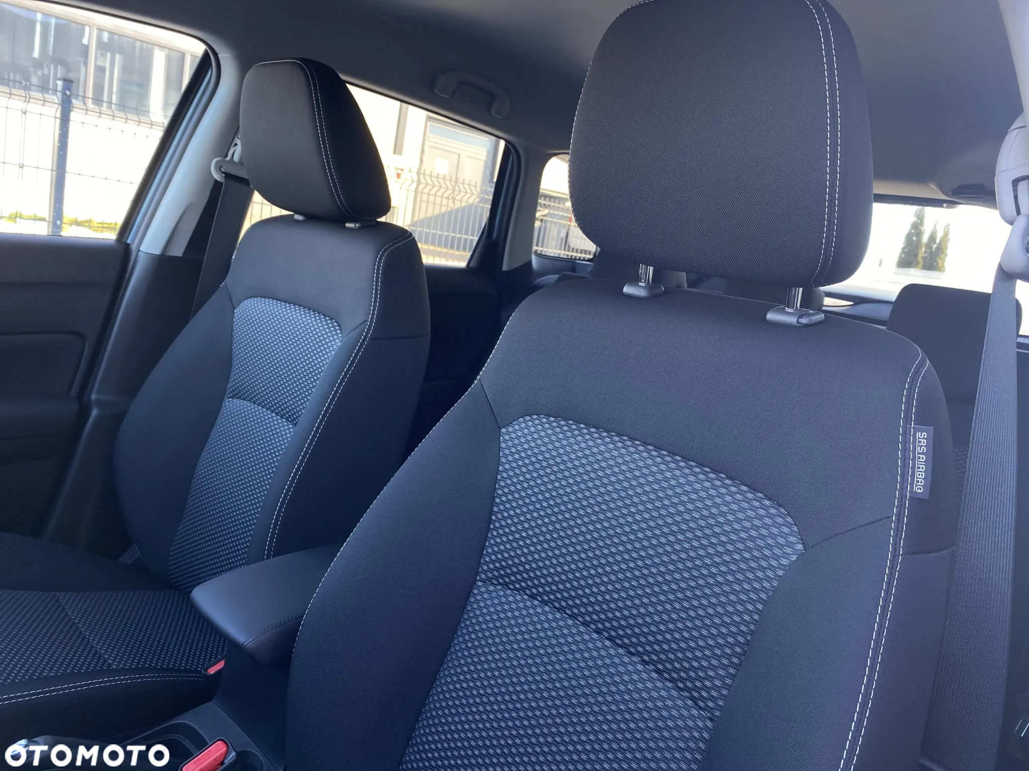 Suzuki Vitara 1.4 Boosterjet mHEV Premium Plus 2WD - 11