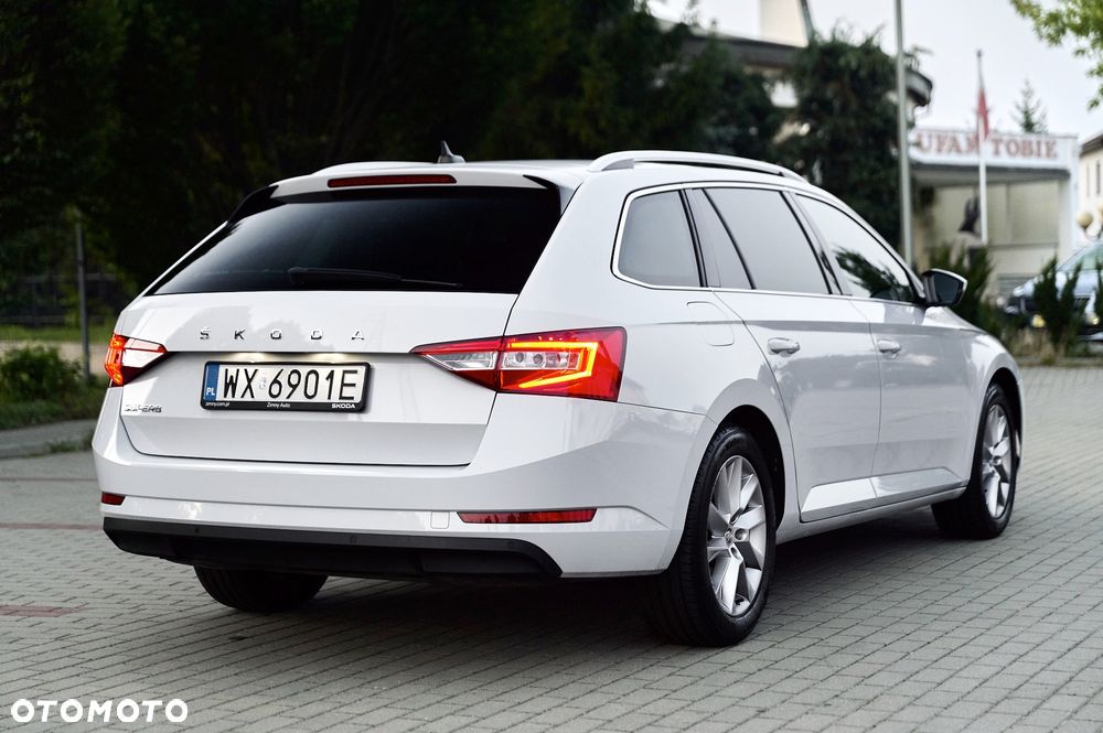 Skoda Superb 1.5 TSI Ambition DSG - 13