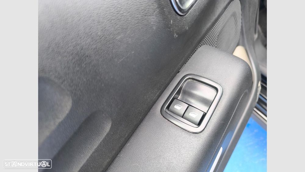 Citroën C3 1.2 PureTech Plus - 7