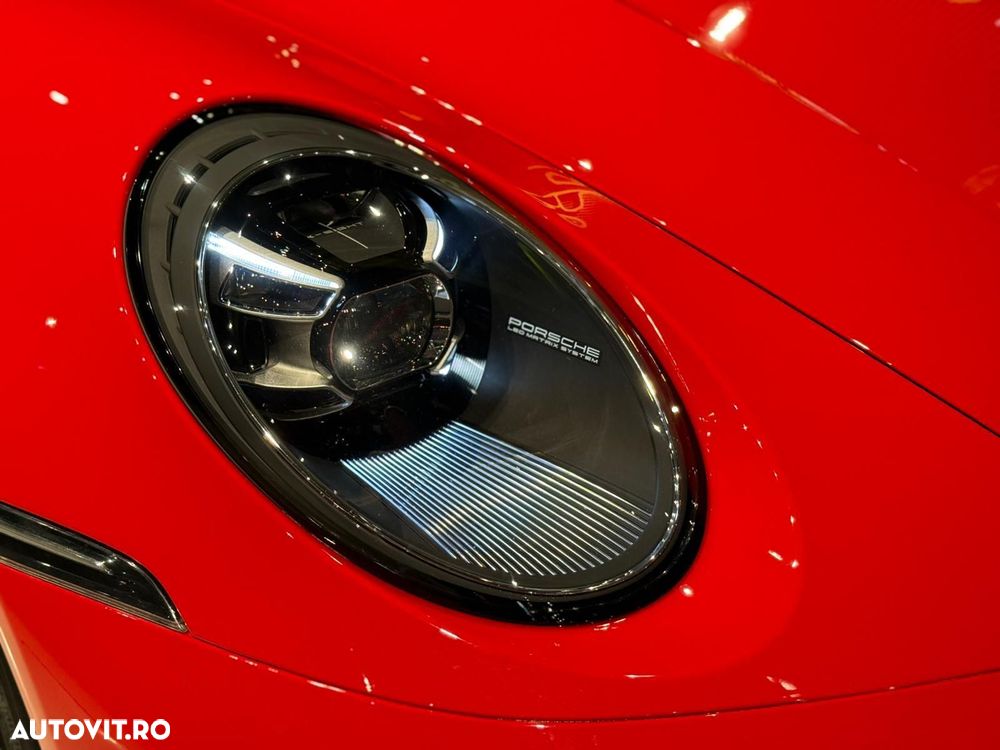 Porsche 911 4 PDK - 12
