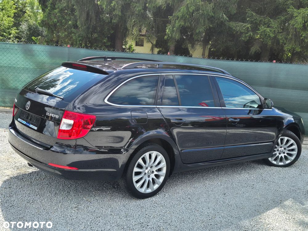 Skoda Superb 2.0 TDI DSG Elegance - 18