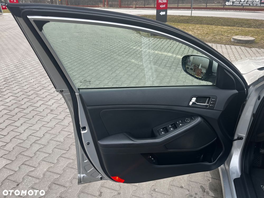 Kia Optima - 9