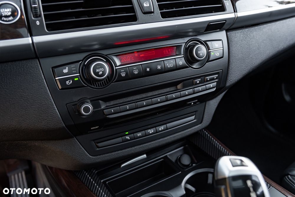 BMW X5 xDrive35d - 30