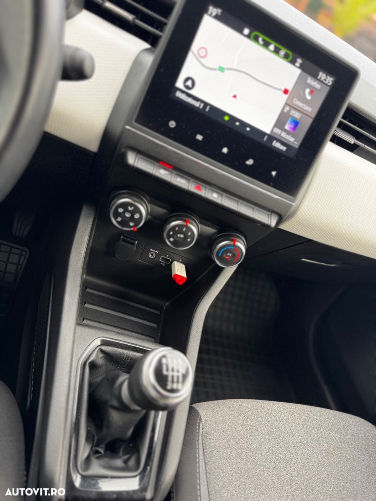 Renault Clio - 12