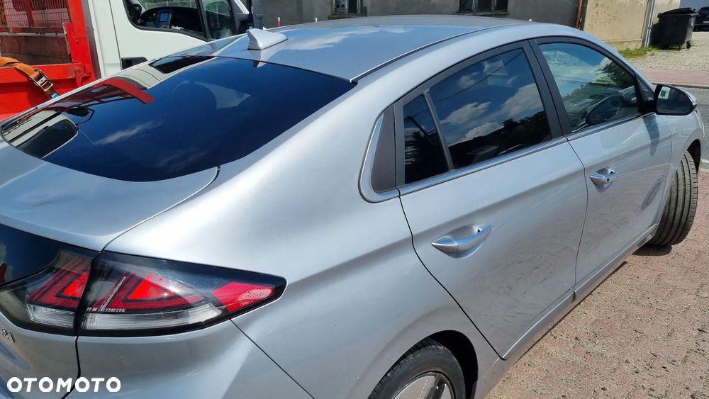 Hyundai IONIQ 1.6 GDI Advantage - 23