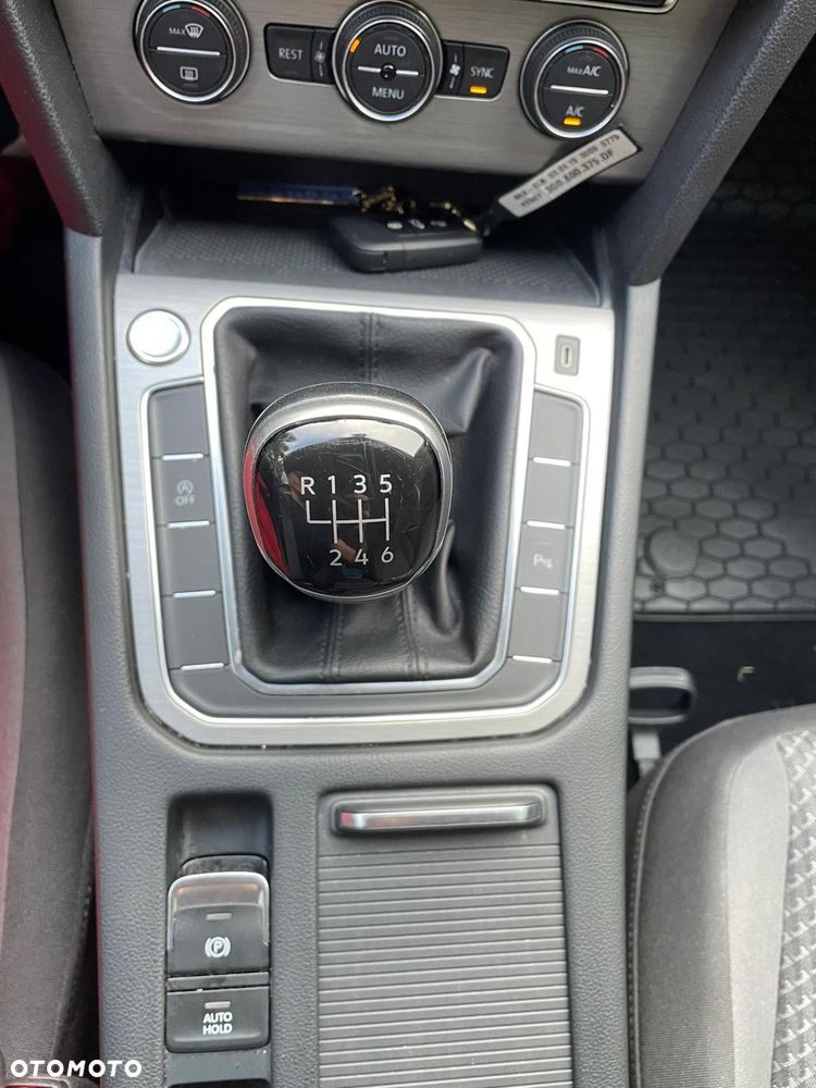 Volkswagen Passat 2.0 TDI EVO Essence - 10