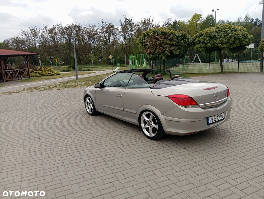 Opel Astra 1.8 Cosmo - 19