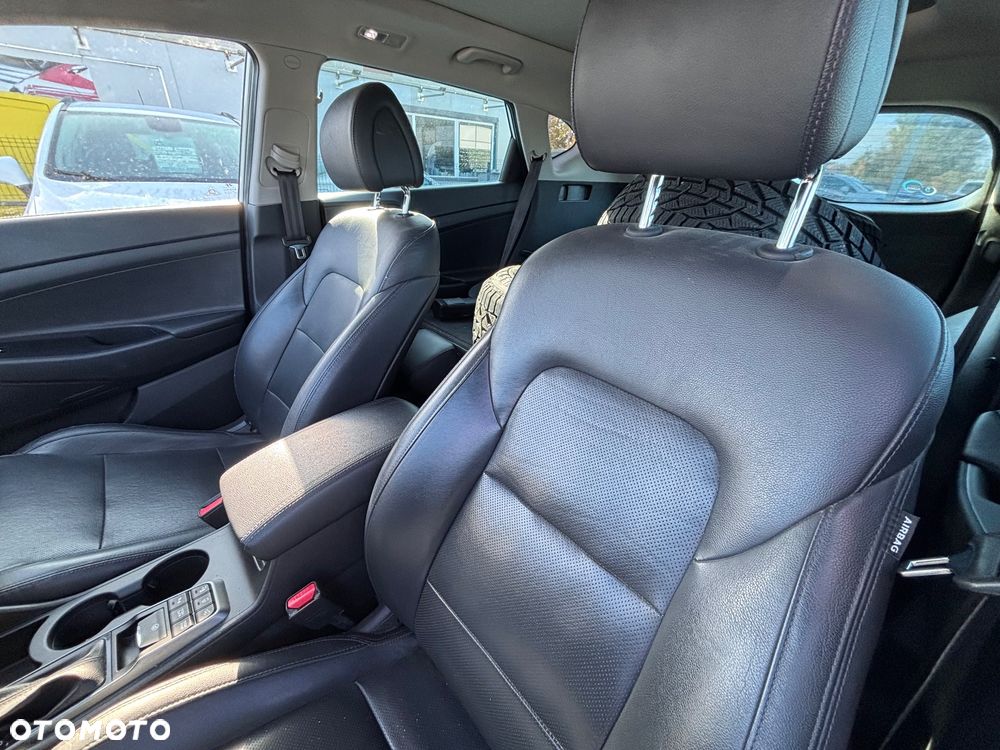 Hyundai Tucson blue 1.7 CRDi 2WD DCT Premium - 9