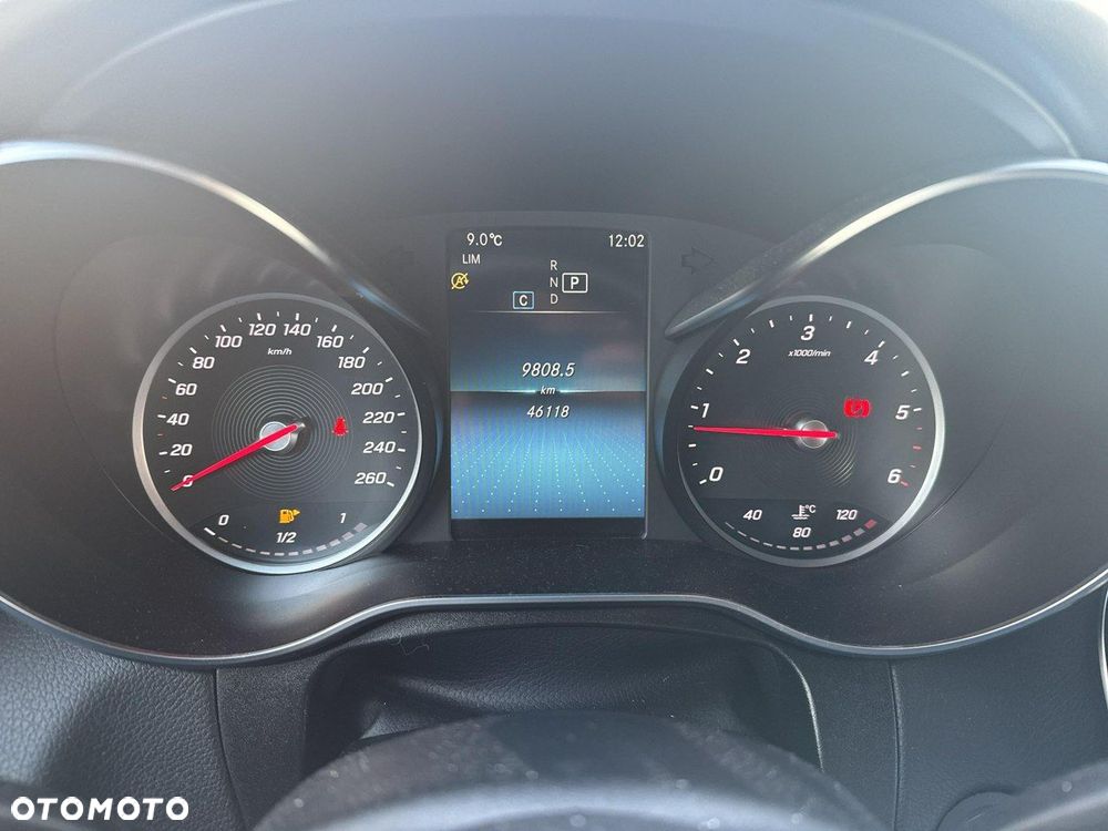 Mercedes-Benz GLC - 26