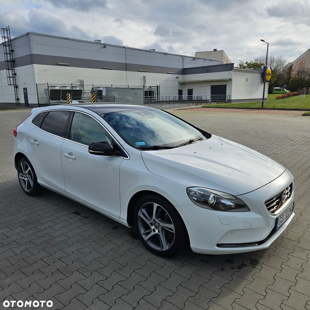 Volvo V40 T5 Drive-E Summum - 4