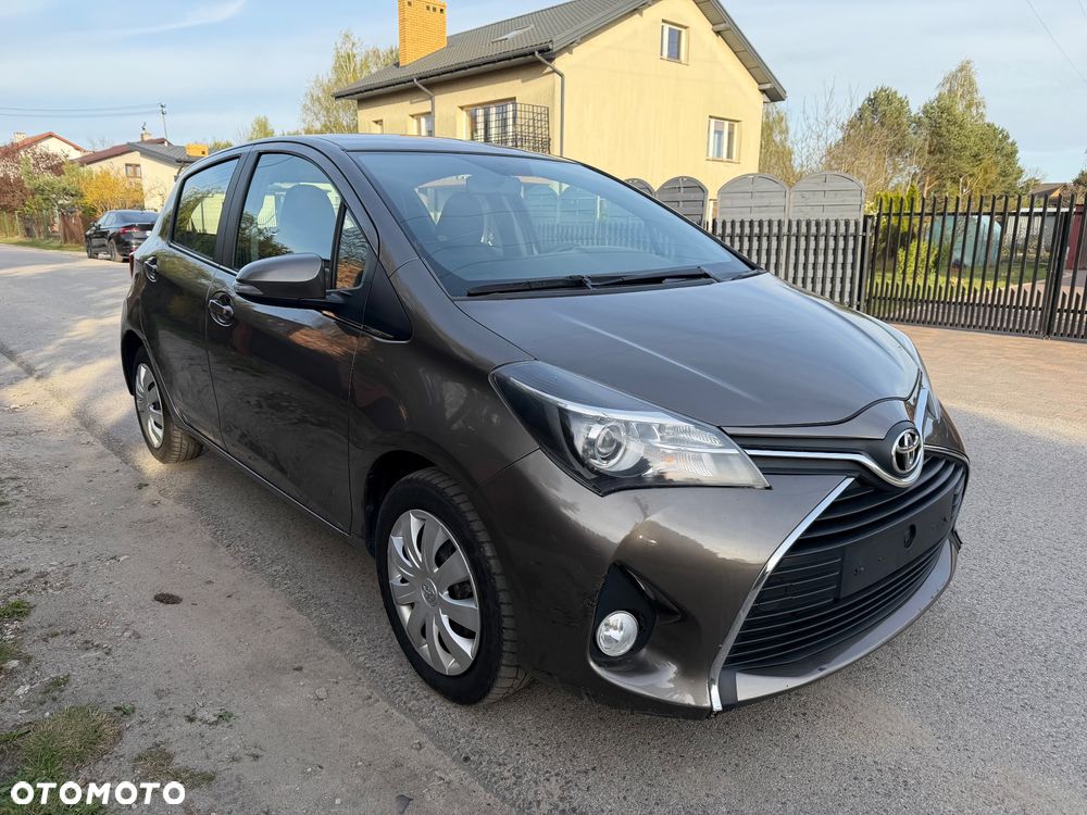 Toyota Yaris 1.0 Sol - 4