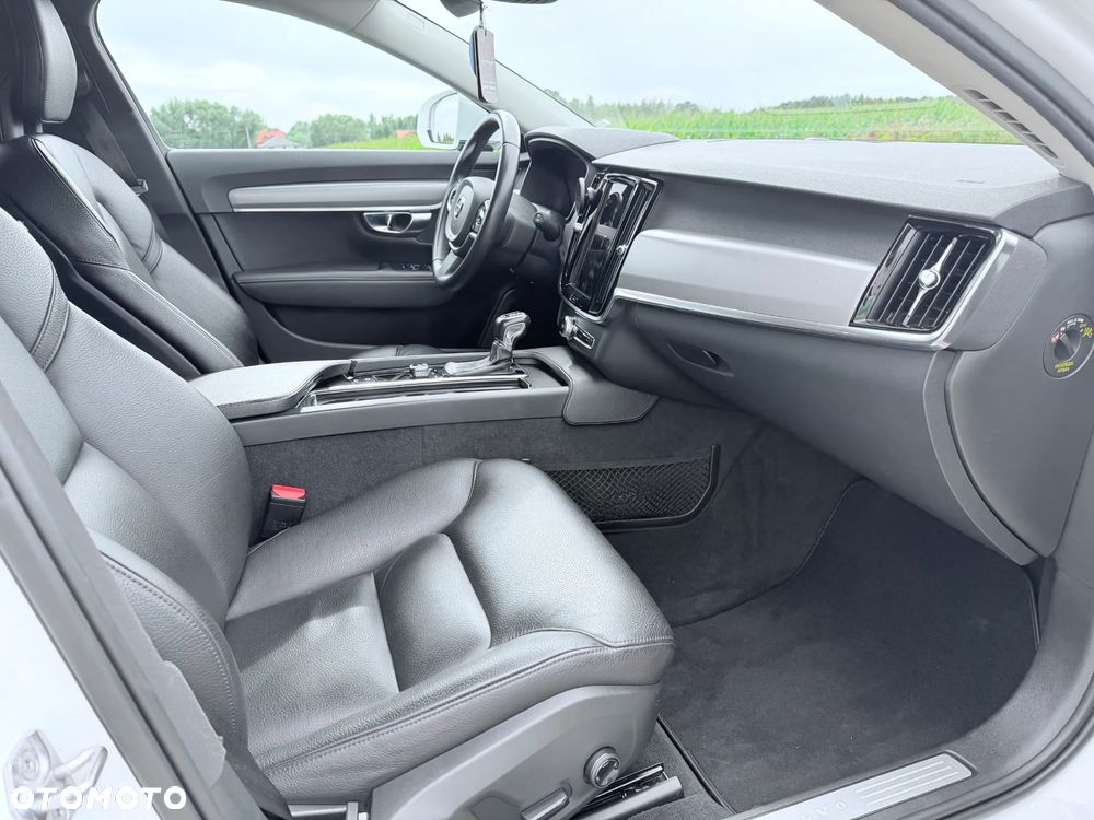 Volvo V90 - 6