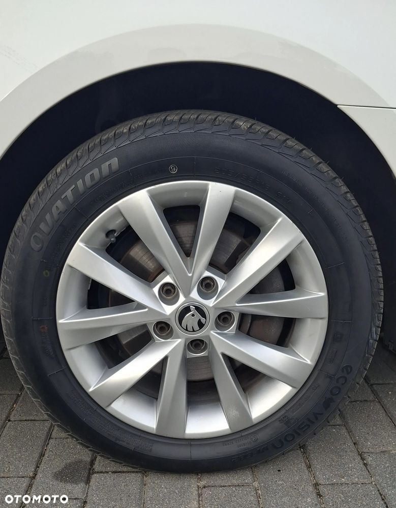 Skoda Octavia 2.0 TDI SCR Style DSG - 29