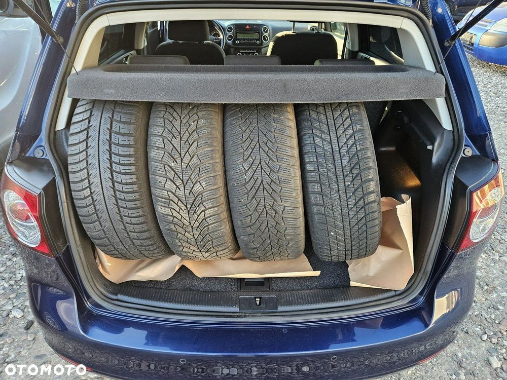 Volkswagen Golf Plus - 21