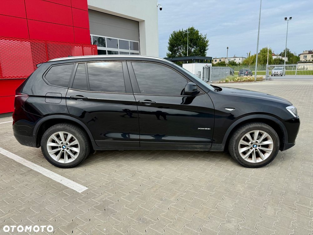 BMW X3 xDrive28i Advantage sport - 3