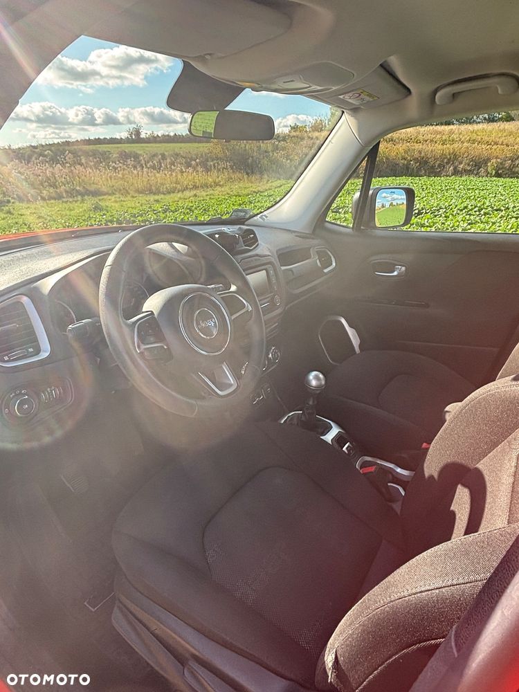 Jeep Renegade 1.6 E-TorQ Sport FWD - 8