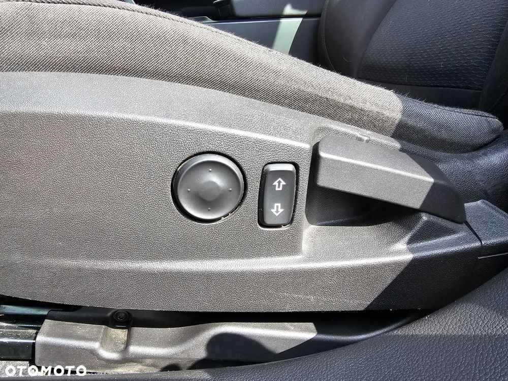 Opel Insignia 2.0 CDTI Cosmo S&S - 12