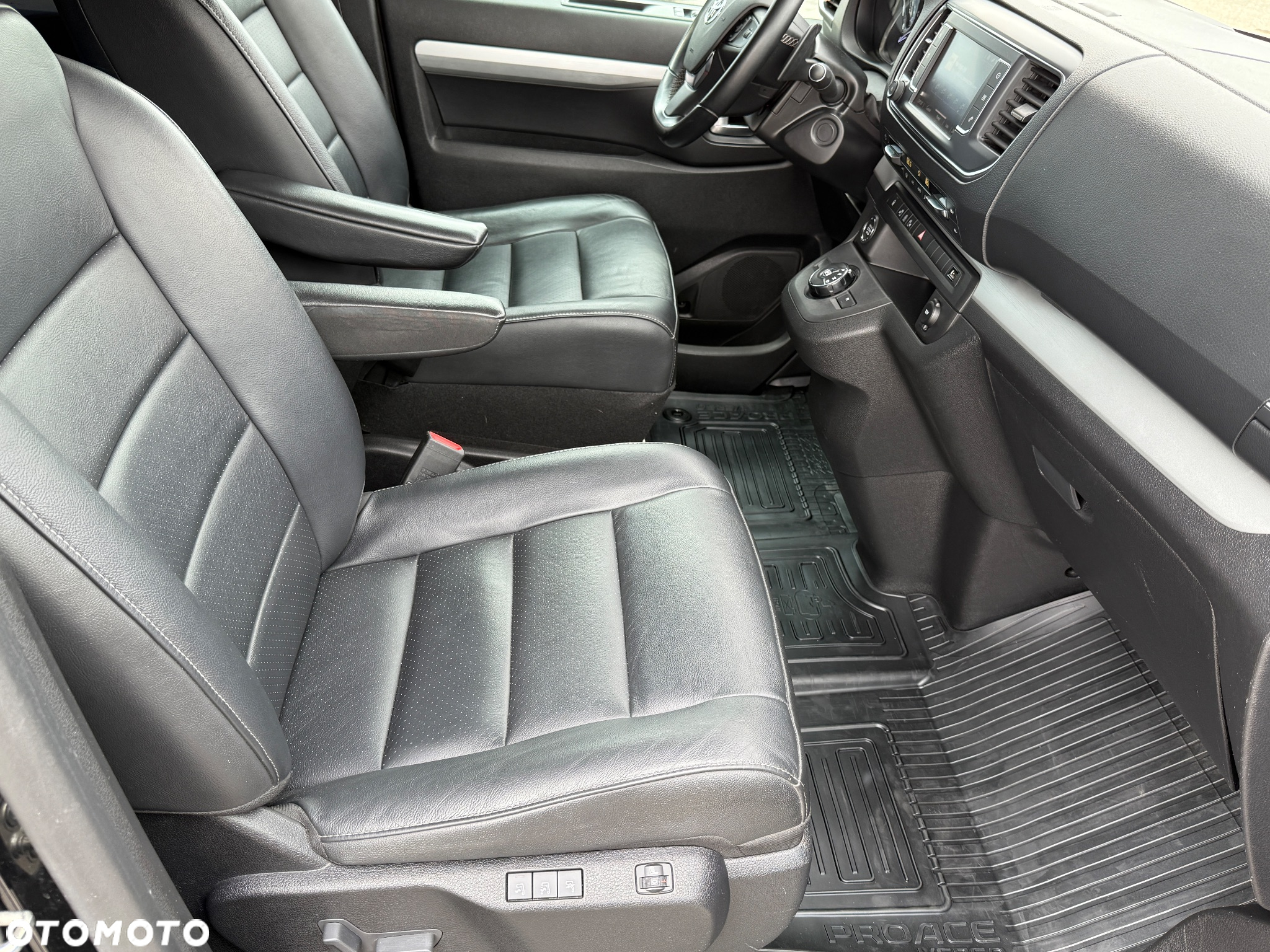 Toyota Proace Verso 2.0 D4-D Long Family - 24