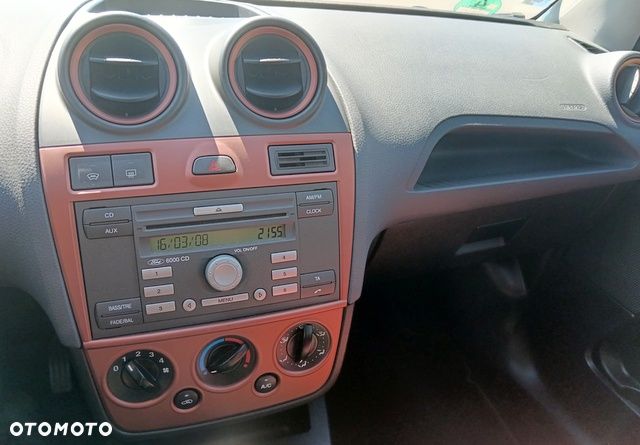Ford Fiesta 1.3 Style - 10