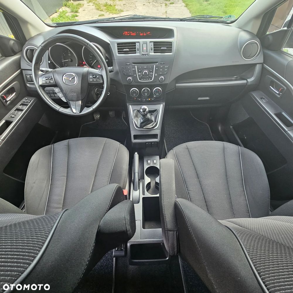 Mazda 5 - 8