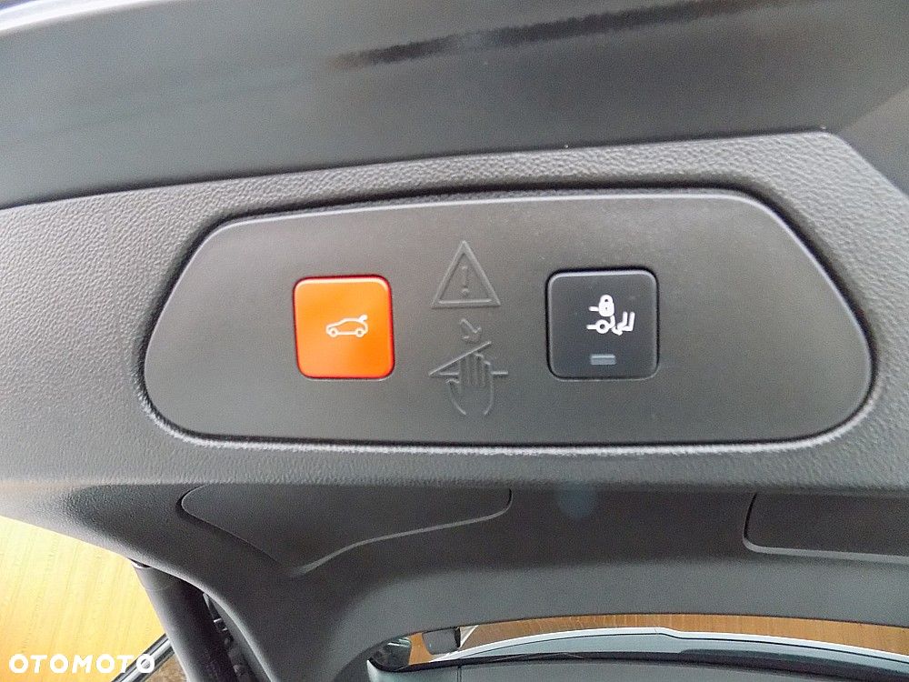 Opel Grandland X 1.6 Start/Stop Automatik INNOVATION - 24