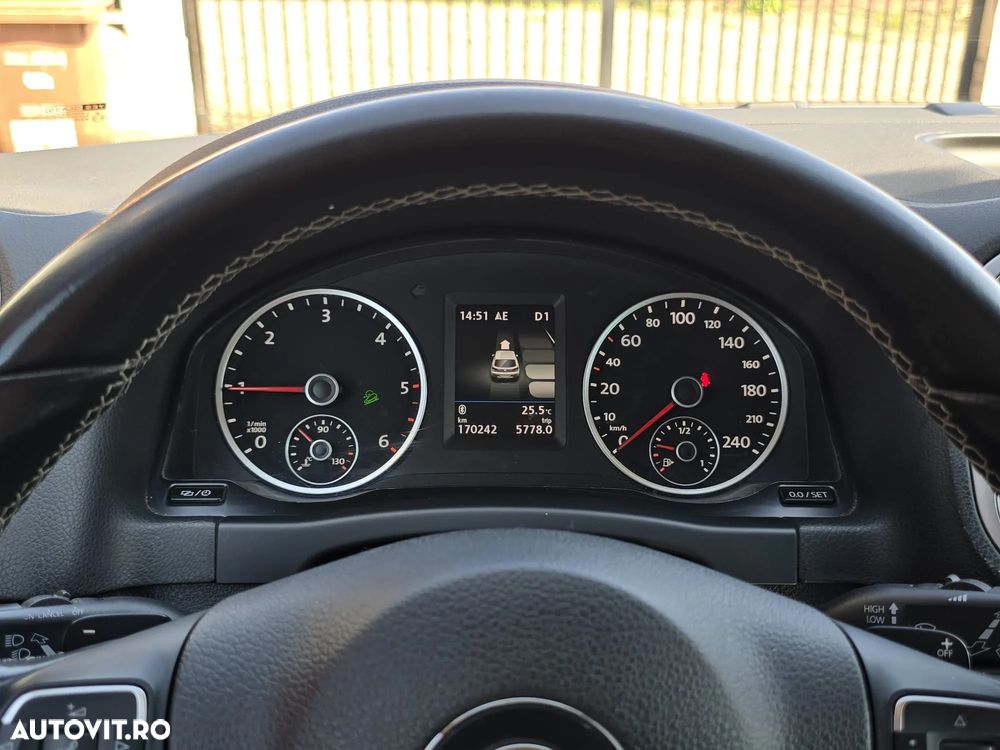 Volkswagen Tiguan 2.0 TDI DPF 4Motion BlueMotion Technology DSG Cup Track & Style - 31