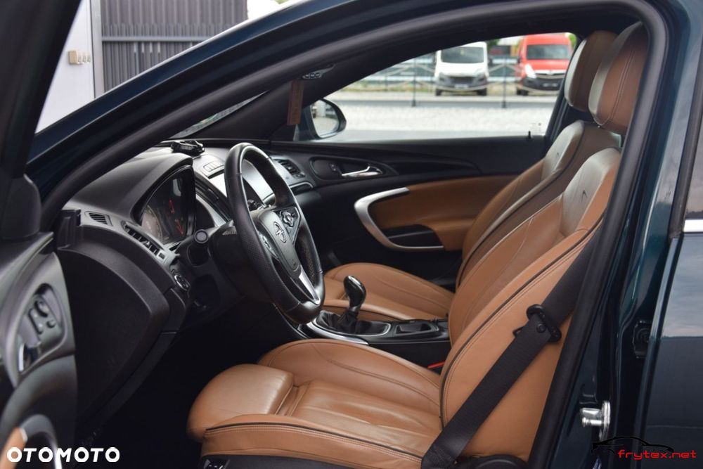 Opel Insignia - 18