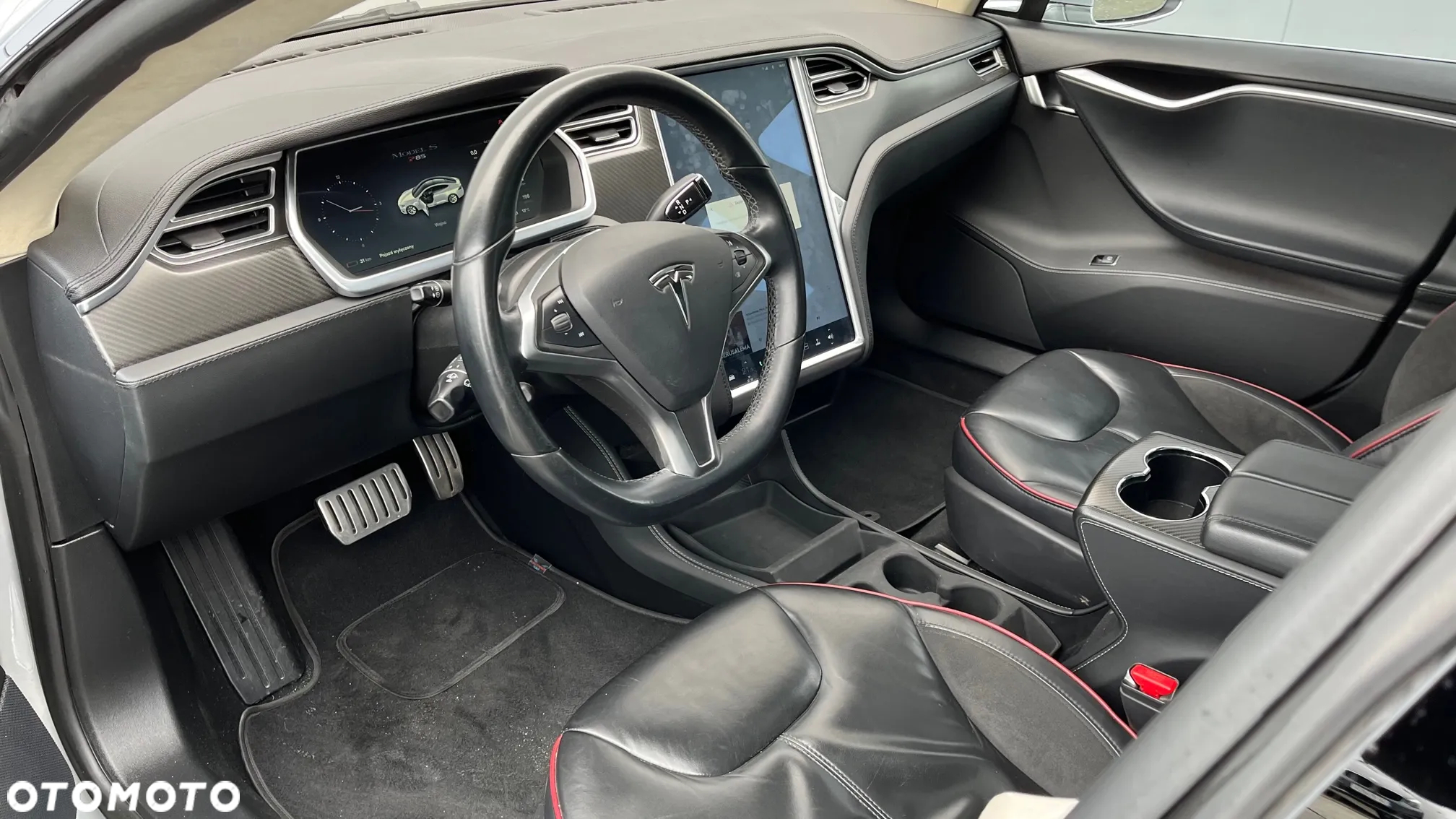 Tesla Model S D - 17