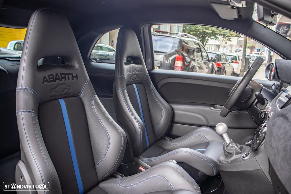 Abarth 695 1.4 T-Jet Tributo 131 Rally - 35