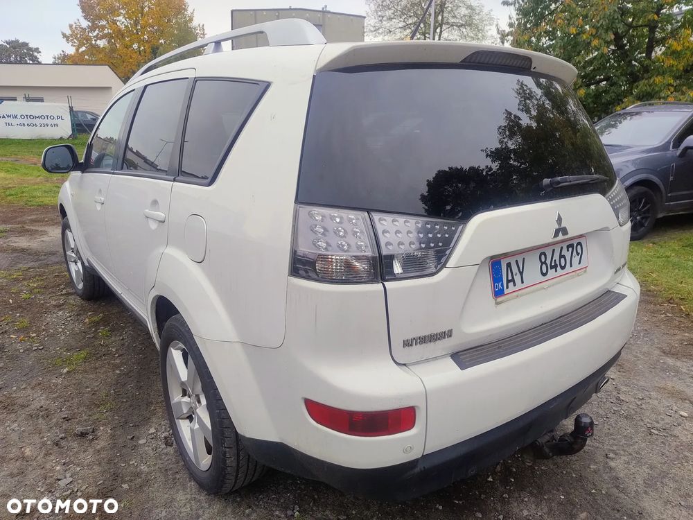 Mitsubishi Outlander 2.4 2WD - 5