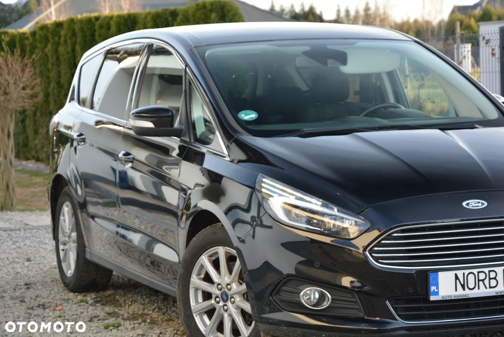 Ford S-Max 2.0 TDCi Titanium - 22