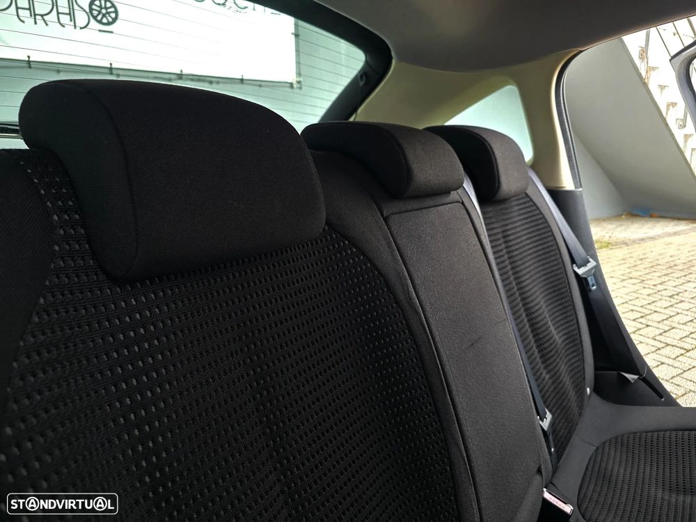 Citroën C4 1.6 HDi Exclusive Airdream - 52