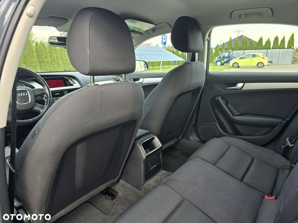 Audi A4 Limousine - 20