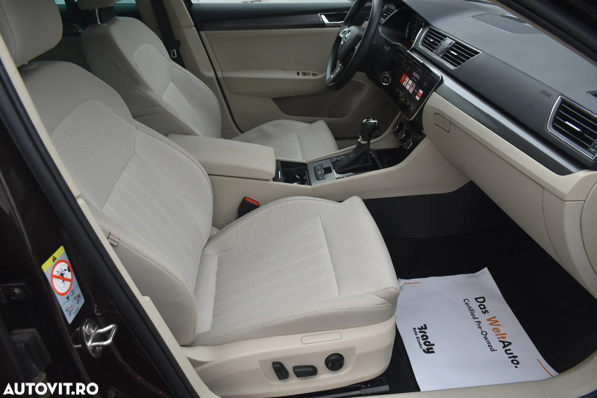 Skoda Superb Combi 1.4 TSI PHEV Style - 17