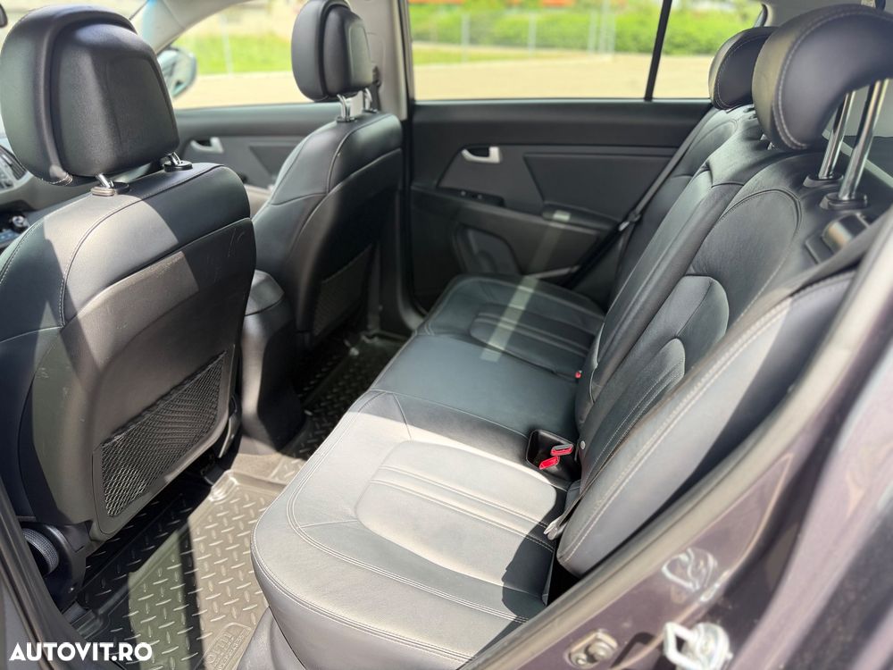 Kia Sportage 2.0 DSL HP 6AT 4x4 Style - 14