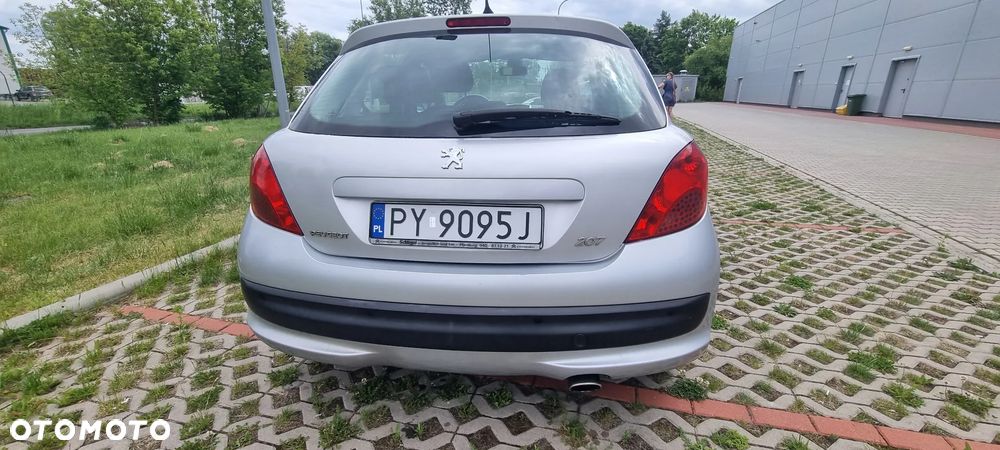 Peugeot 207 1.6 HDi - 6