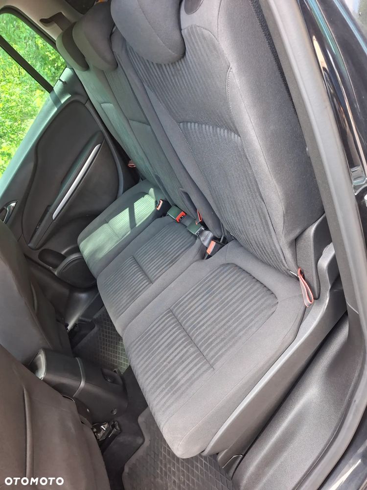 Opel Zafira - 21